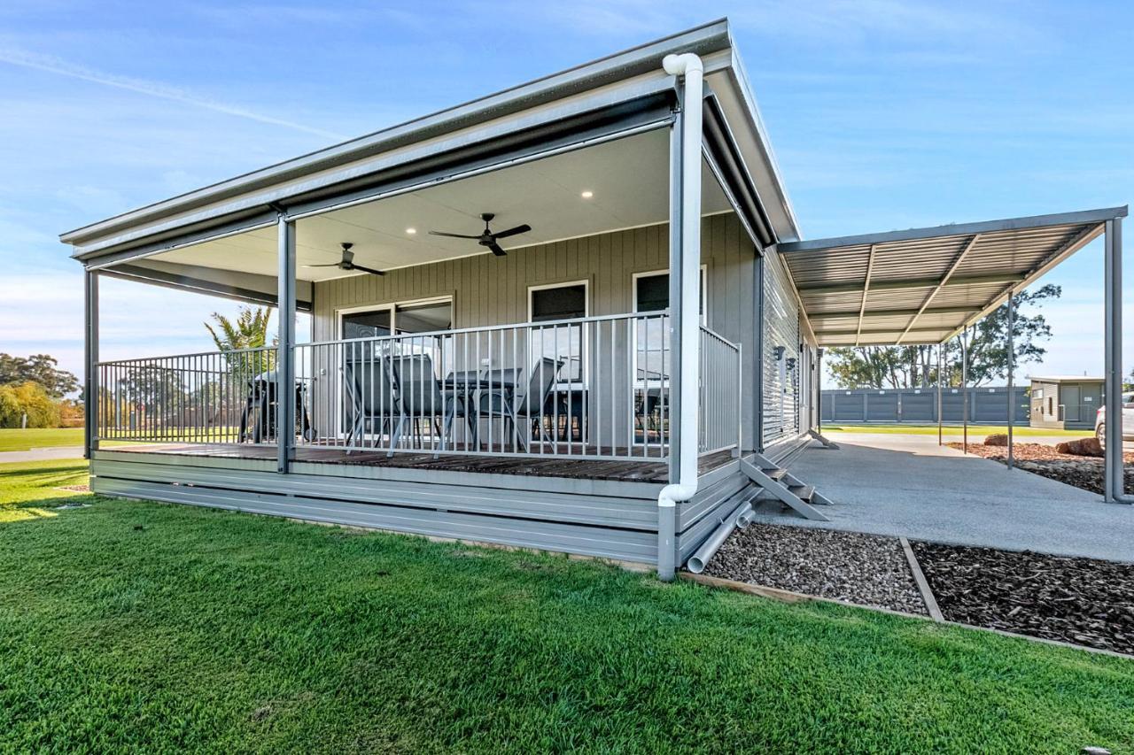 Discovery Parks - Moama Waters Hotel Exterior photo